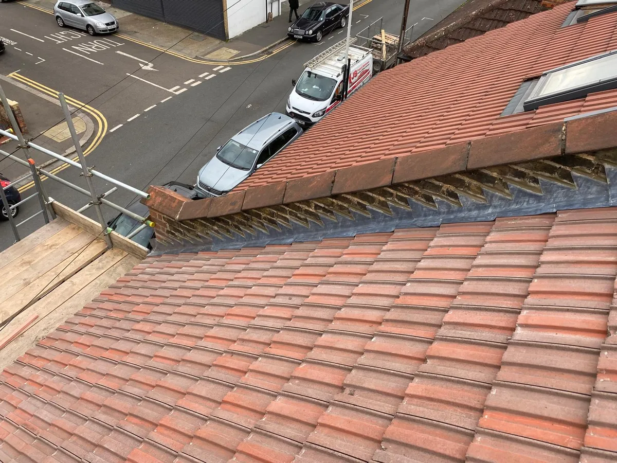 Re-roofing a terraced home